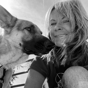 Meet your Posher, Midonna